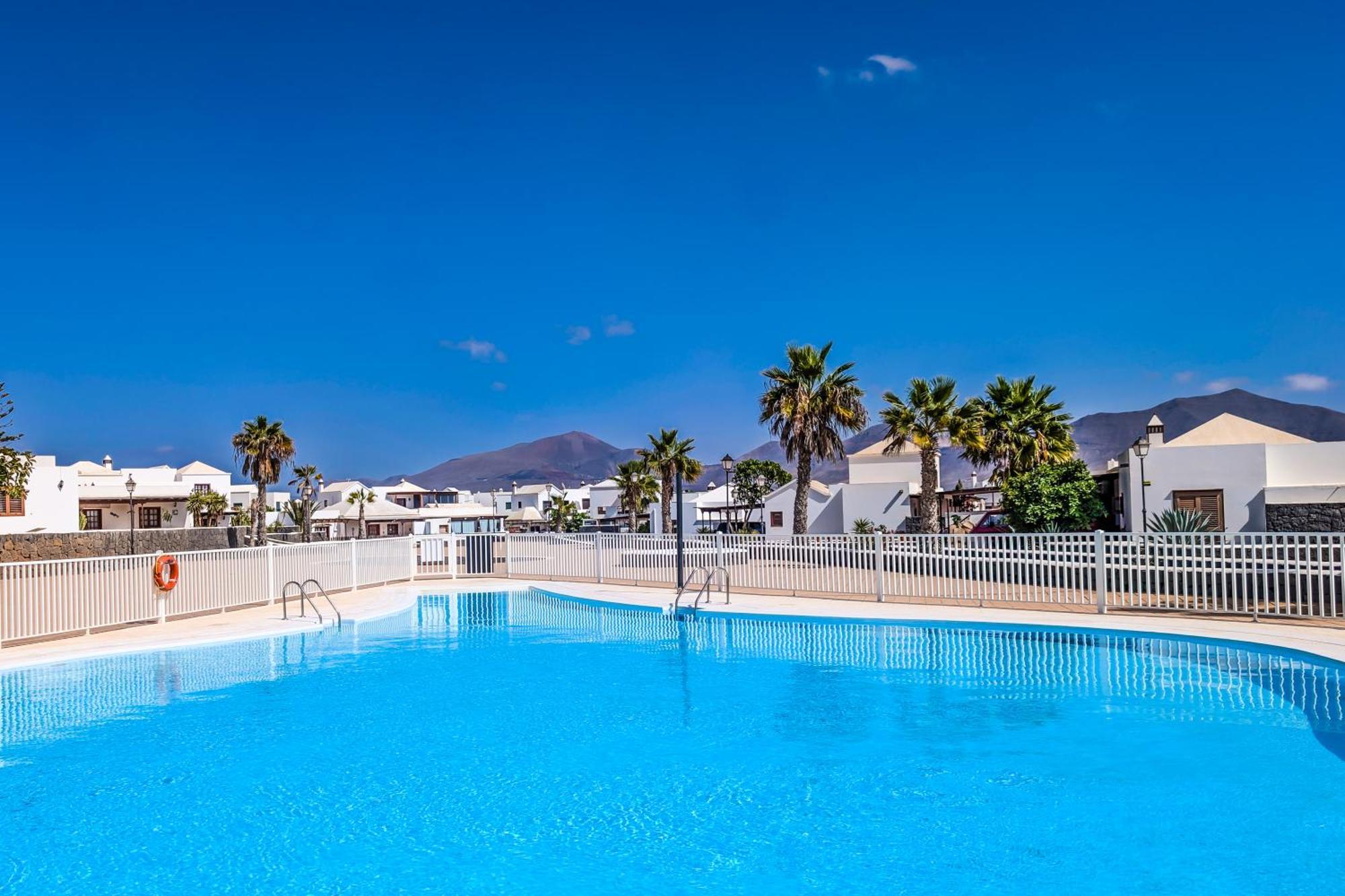 Villa Axular With Heated Private Pool Playa Blanca  Buitenkant foto