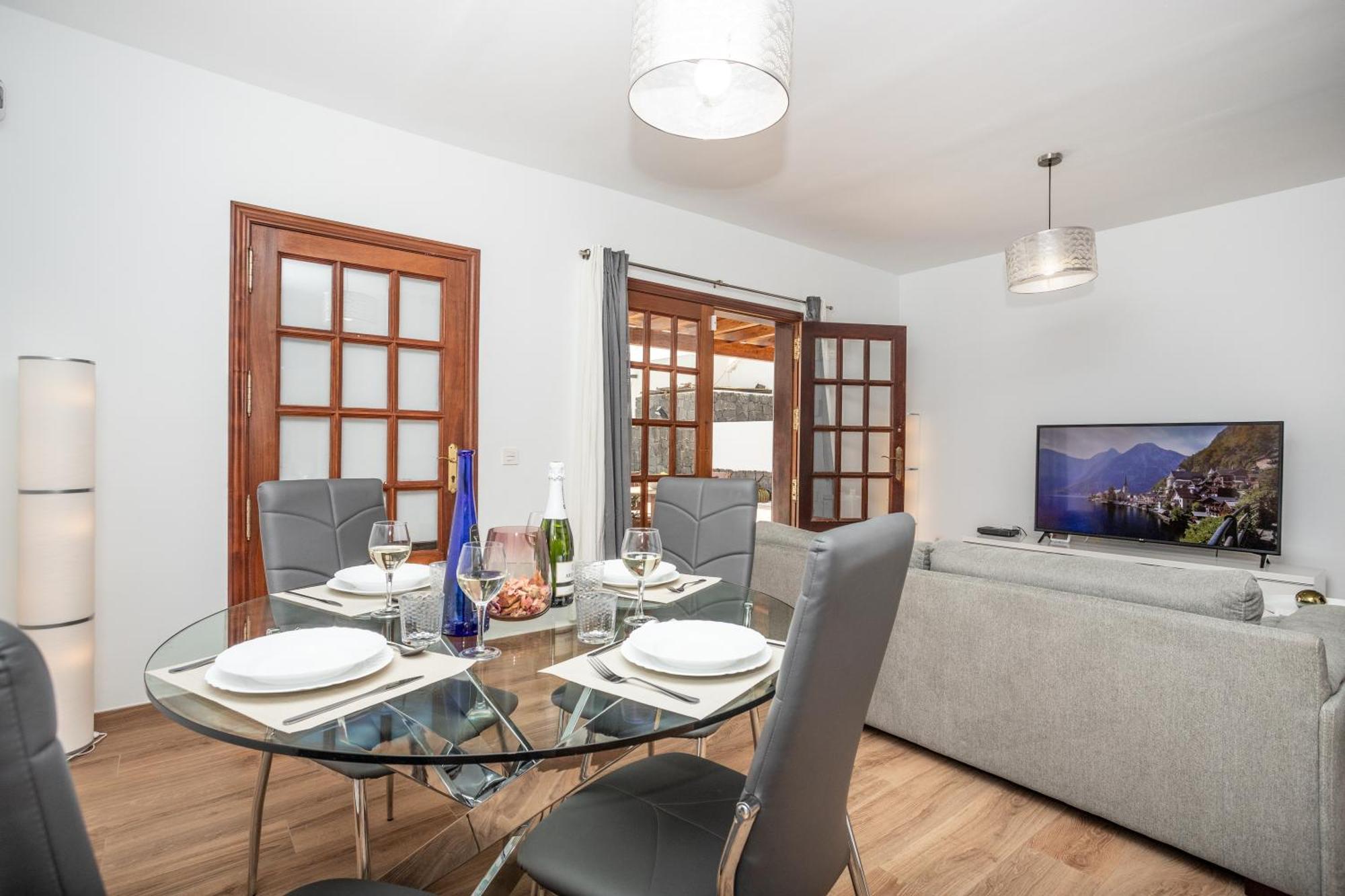 Villa Axular With Heated Private Pool Playa Blanca  Buitenkant foto